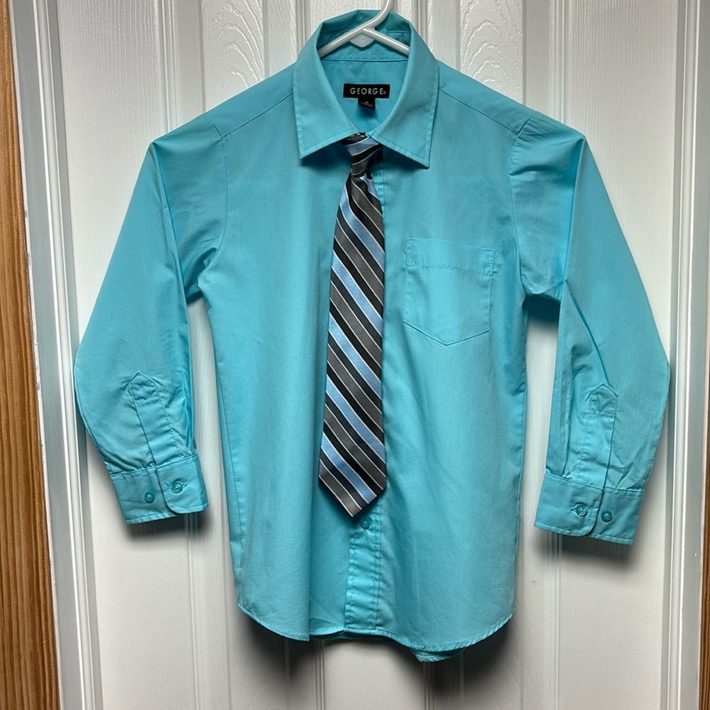 Boys George button down shirt.size M/8